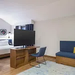 Hampton By Hilton Istanbul Airport, Arnavutkoy Hotel