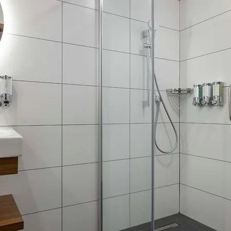 Hampton By Hilton Istanbul Airport, Arnavutkoy 4*