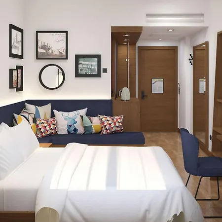 Hampton By Hilton Istanbul Airport, Arnavutkoy 4*