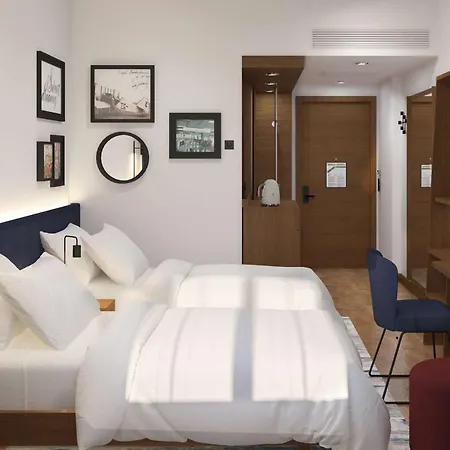 Hampton By Hilton Istanbul Airport, Arnavutkoy מלון 4*